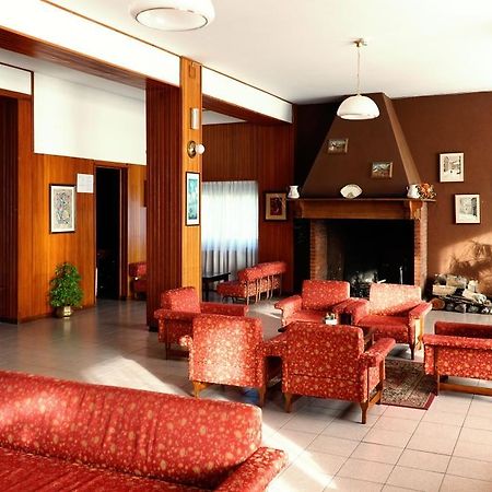 Family Hotel Como Rivisondoli Bagian luar foto